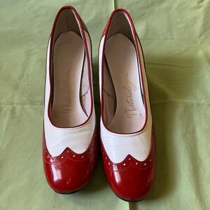 Vintage Red and White Saddle-style Heels